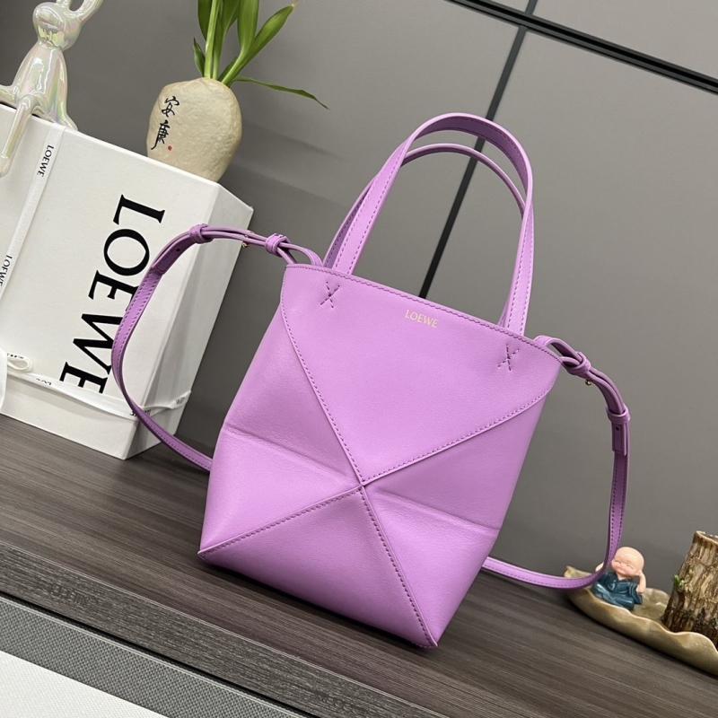 l*ew* shopping bags